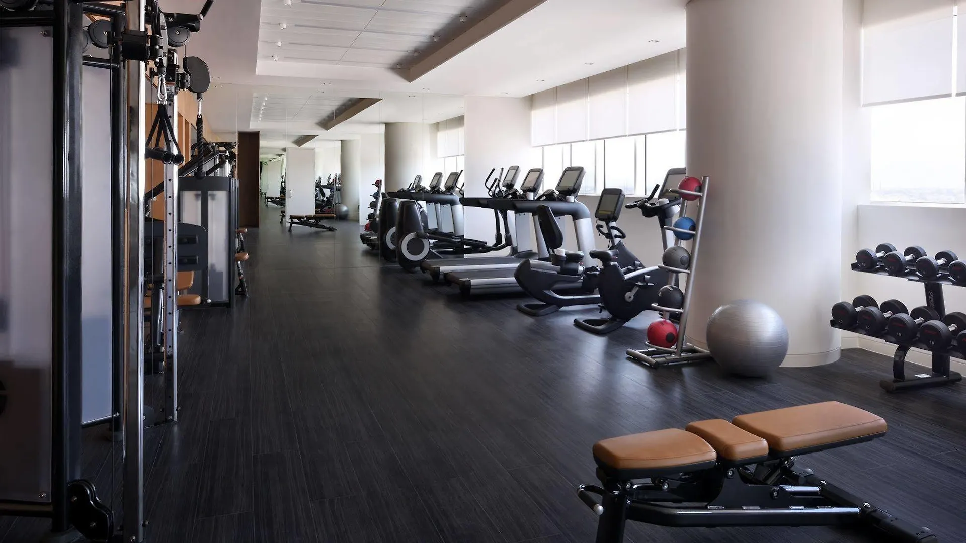 Marriott Executive Apartments Downtown, Abu Dhabi Hotel